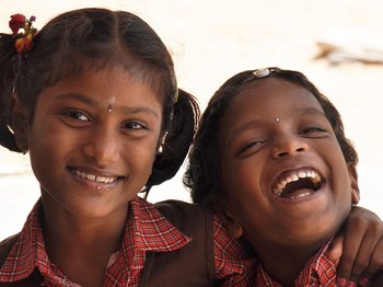 Volunteering- Kinder im Schulprojekt in Indien