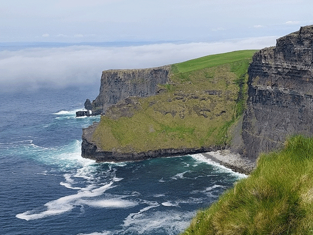 Cliffs-of-Moher-während-des-Europapraktikums-in-Irland